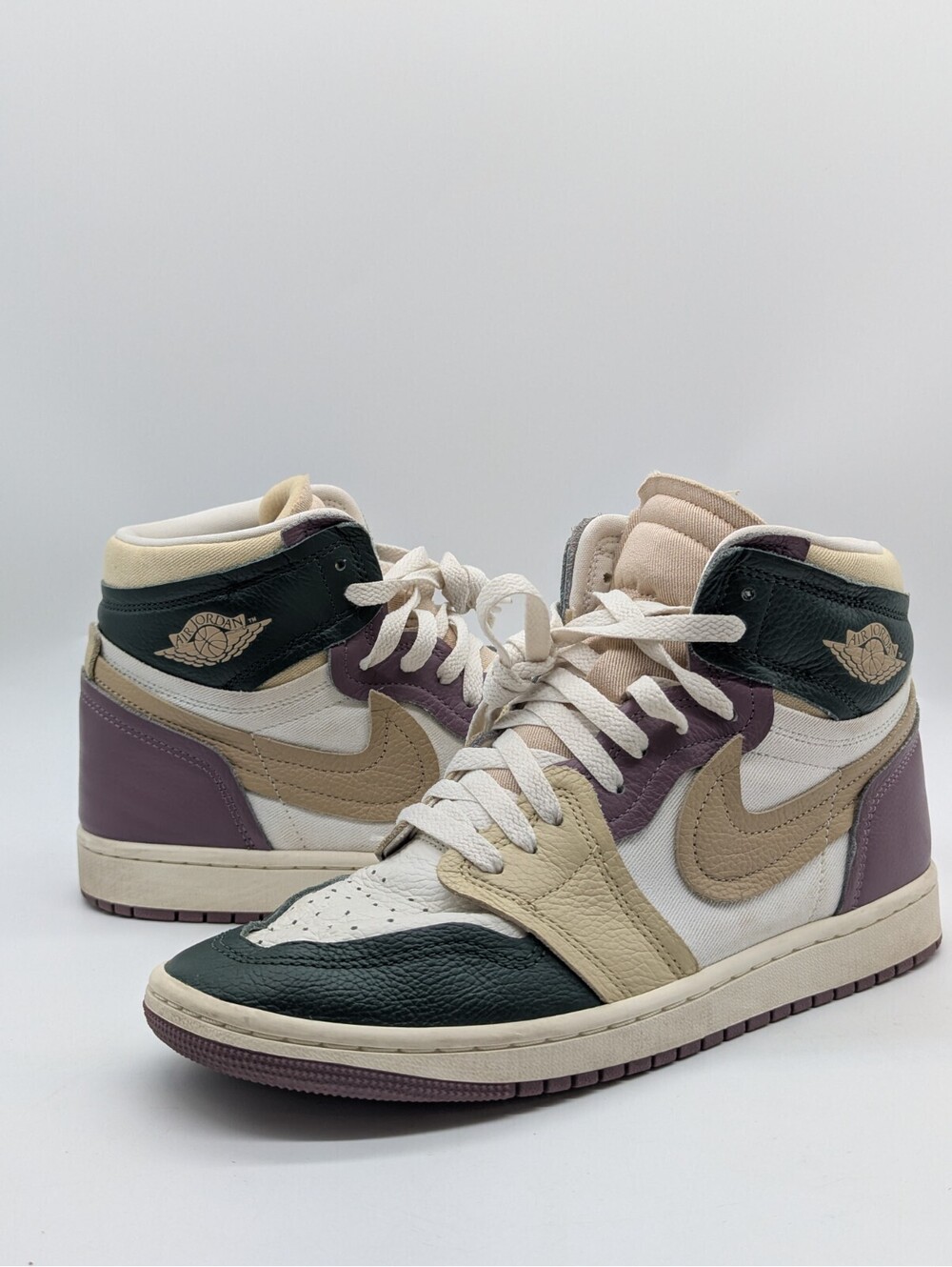 Nike Jordan 1 HighMethod of Make Galactic Jade Womens Size 10 Shoes FB9891-300